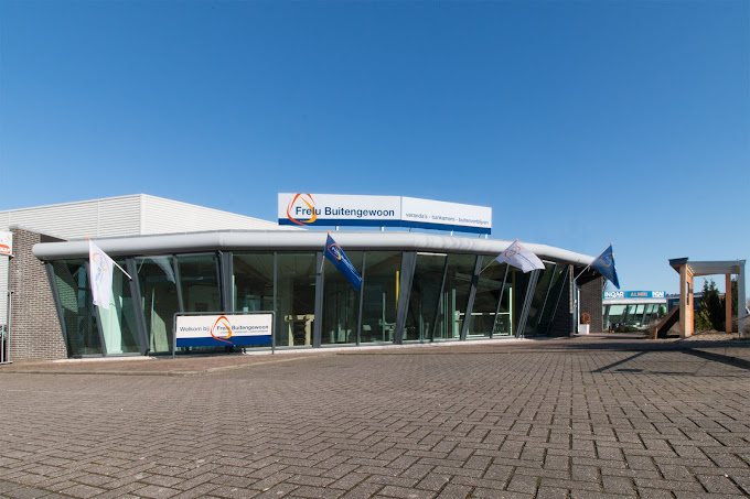 Frelu showroom Almere vooraanzicht